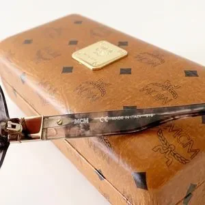 MCM | Accessories | Mcm Butterfly Blue Tortoise Sunglasses  display picture 1